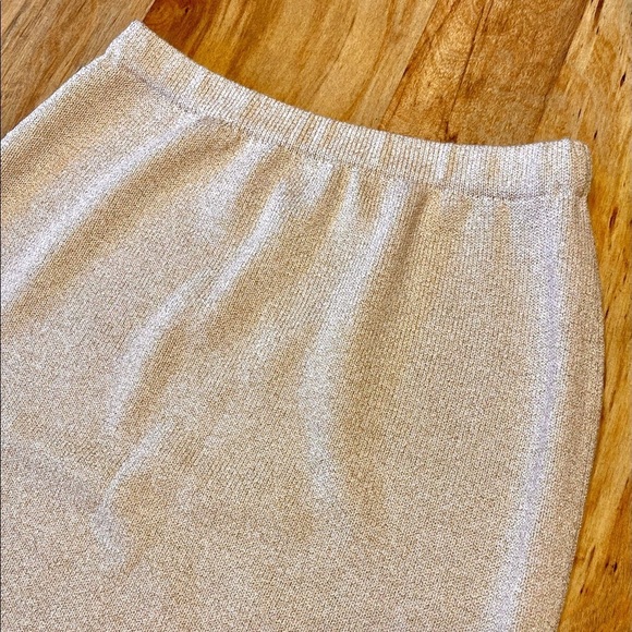 vintage Knit Skirt w/Gold Fleck - Picture 3 of 5
